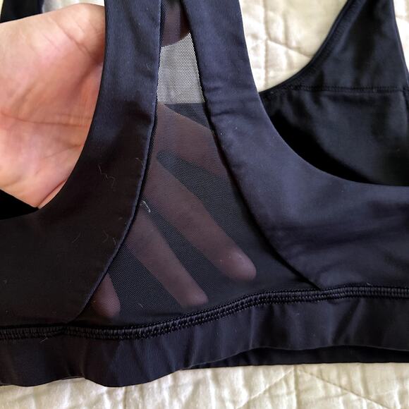 Lululemon Activewear Invigorate  Raceback Black Sport Athletic Bra Size 6 - Picture 6 of 10